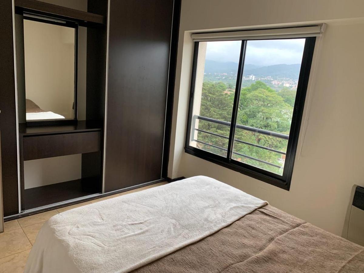 Appartement Azahares Jujuy à San Salvador de Jujuy Extérieur photo