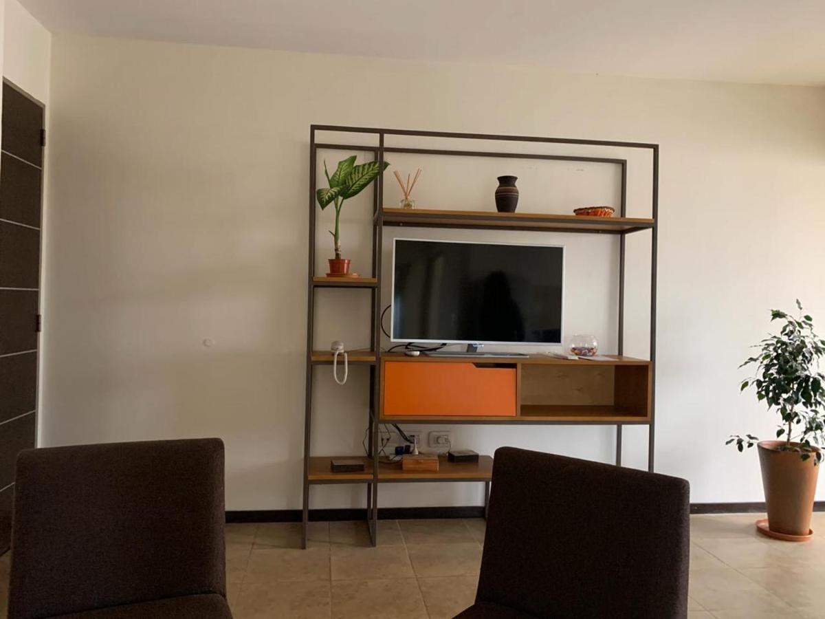 Appartement Azahares Jujuy à San Salvador de Jujuy Extérieur photo
